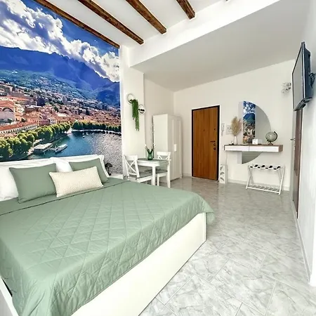 Lecco's Heart! Centro - A Due Passi Dal - Moderno E Luminoso Apartament